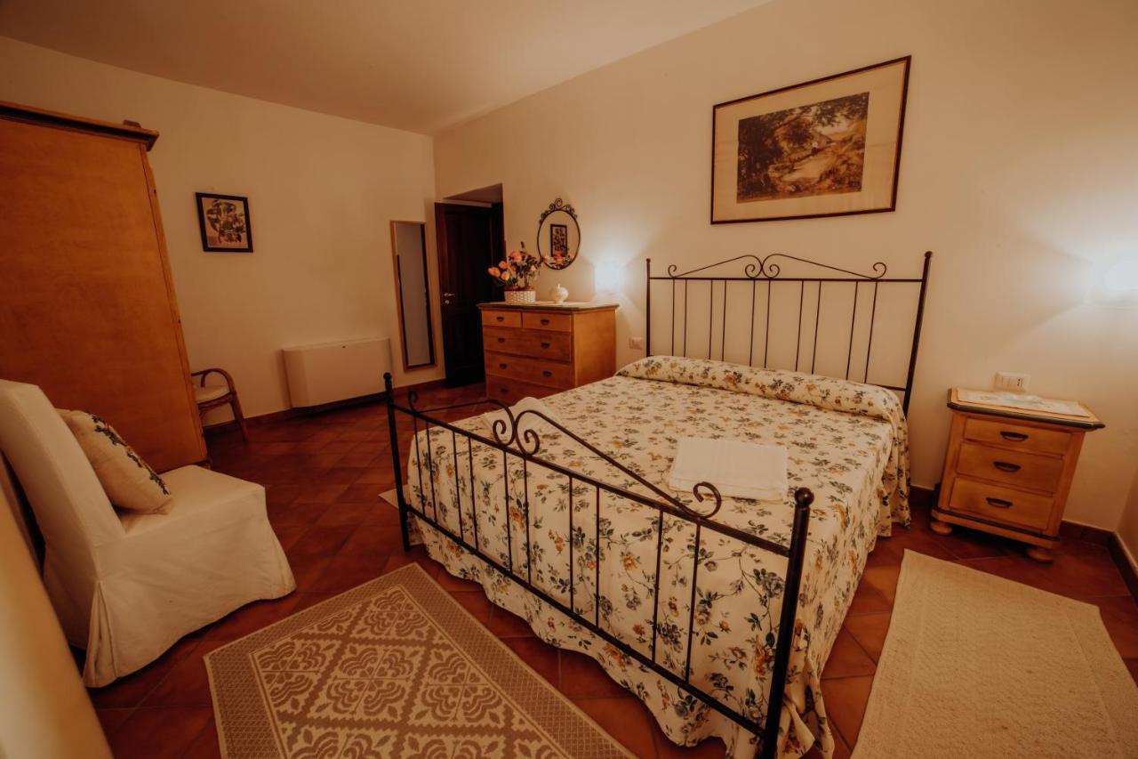 Aparthotel Residenza Golfo Degli Ulivi Caprioli Exterior foto