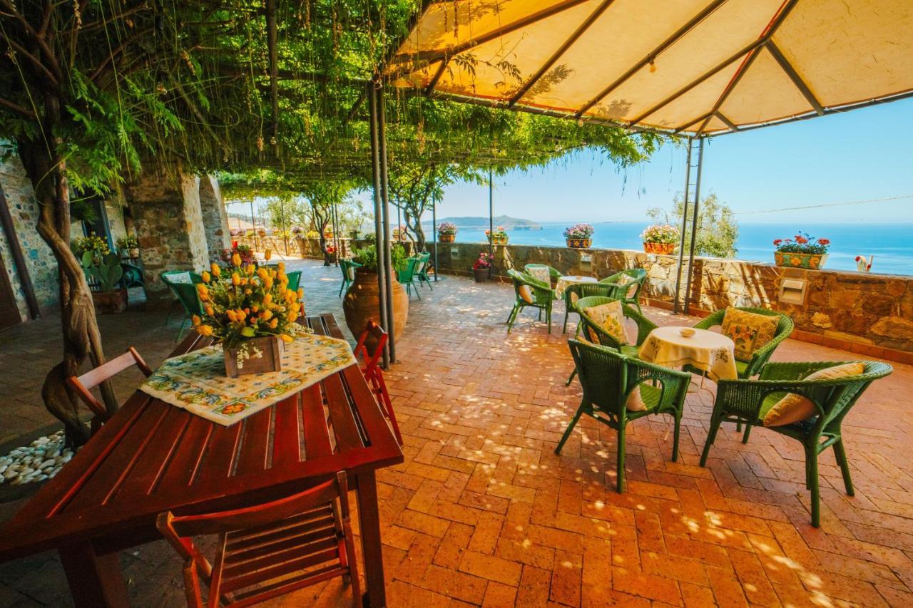Aparthotel Residenza Golfo Degli Ulivi Caprioli Exterior foto